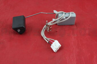 8332016290 Toyota GAGE ASSY, FUEL SENDER