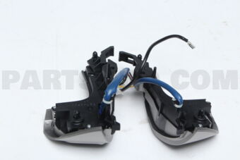 8425033240 SWITCH ASSY, STEERING PAD