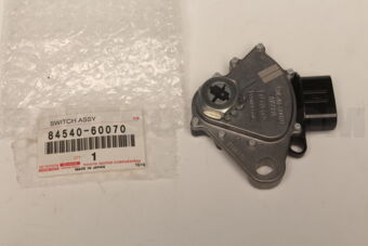8454060070 Toyota SWITCH ASSY, NEUTRAL