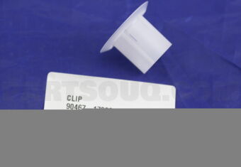 9046717026A0 CLIP(FOR REAR FLOOR)