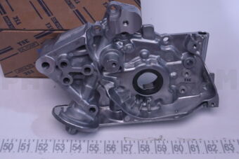 MN149597 OIL PUMP