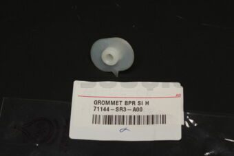 Honda 71144SR3A00 GROMMET,BPR SIDE