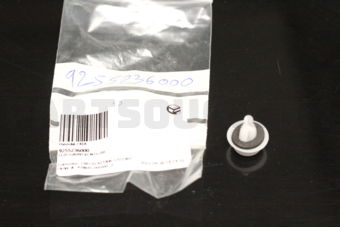 Hyundai / KIA 9255236000 CLIP-GARNISH MTG RR