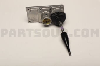 Mitsubishi 3260A106 LEVER ASSY,T/F GEARSHIFT