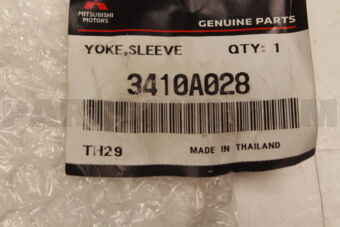 YOKE,PROP SHAFT SLEEVE 3410A028 | Mitsubishi Parts | PartSouq