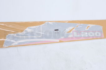 Mitsubishi 93053A050P KLEBEBAND SEITENTÜR