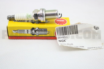 NGK BKR6E11 SPARK PLUG