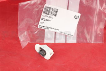 Nissan 0155306611 CLIP