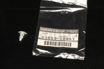 Nissan 0155308951 CLIP