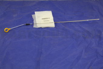 Nissan 11140EA20B GAUGE-OIL LEVEL