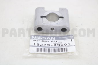 Nissan 1322343G01 BRACKET-ROCKER SHAFT