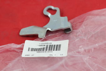 Nissan 1326850L00 TRAY-ROCKER COVER WASHER