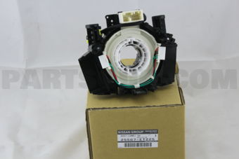 Nissan 25567ET225 BODY-COMBINATION SWITCH