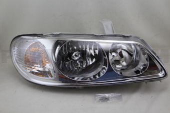 Nissan 260106N625 LAMP ASSY RH