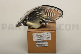 Nissan 26134BM415 BODY ASSY-FRONT TURN SIGNAL,RH