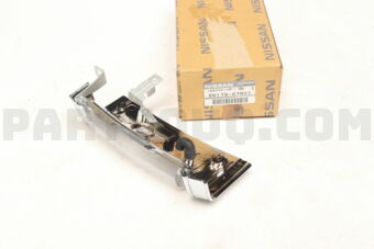 Nissan 2617947G01 LENS&HSG-LAMP L
