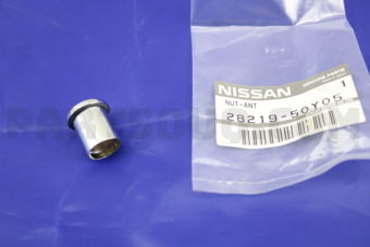 Nissan 2821950Y05 NUT