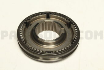 Nissan 32600CD001 HUB & SLEEVE