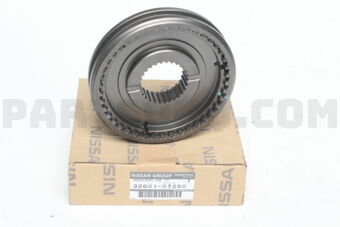 Nissan 326010T260 HUB & COUPLING SET-1ST & 2ND