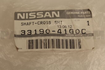 Nissan 3319041G0C SHAFT-CROSS SHIFT