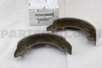 Nissan 36160WK125 SHOE SET-CENTER BRAKE