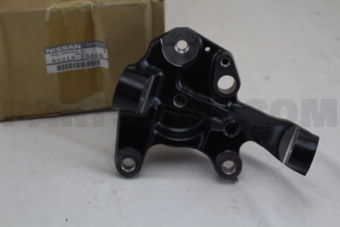 Nissan 400142S405 SPINDLE-KNUCKLE,RH