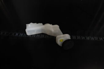 Nissan 46090JD02A TANK-OIL RESERVOIR