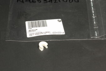 Nissan 4653421U00 BUSH-PEDAL