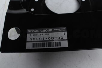 Nissan 5039106J00 BRACKET ASSY-REAR SPRING,REAR LH