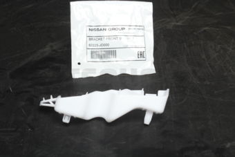 Nissan 62223JD000 BRACKET-FRONT BUMPER SIDE,LH