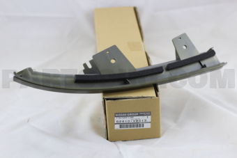 Nissan 62410VB013 FINISHER-HEAD LAMP,RH