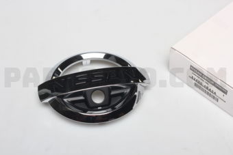 Nissan 628904BA0A EMBLEM RADIATOR GRILLE