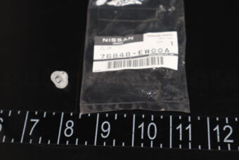 Nissan 76848EW00A GROMMET