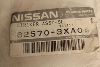 Nissan 825703XA0A STRIKER ASSY SL