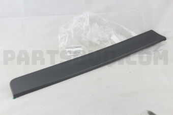 Nissan 828774CE0A MOUL RR DOOR,LH