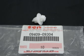 Suzuki 0940909304 CLIP
