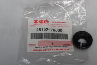 Suzuki 2815276J00 BUSH