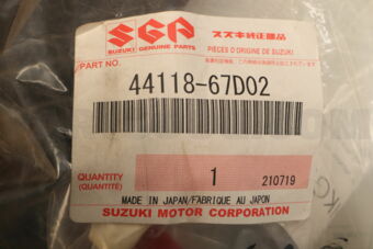 Suzuki 4411867D02 AXLE BOOT WHEEL SIDE