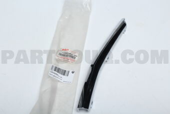 Suzuki 71745M76M100PG GARNISH,RADIATOR GRILLE LWR,L