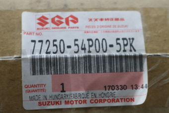 Suzuki 7725054P005PK GUARD,FR FENDER SPLASH,R,APK41