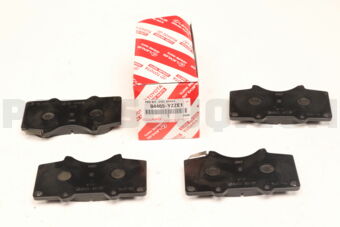 Toyota 04465YZZE1 BRAKE PAD KIT
