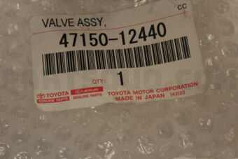 Toyota 4715012440 VALVE ASSY, PROPORTIONING
