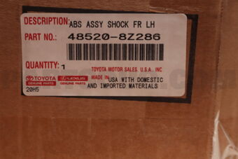 Toyota 485208Z286 ABSORBER ASSY SET