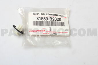 TOYOTA 64745-AC020 Combination Lamp Service Cover 