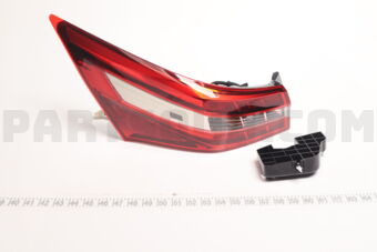 Toyota 8156007081 LAMP ASSY RR