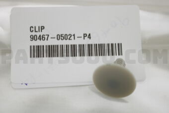 Toyota 9046705021P4 CLIP (FOR REAR SEAT BACK)