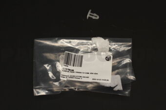 Toyota 9046708108 CLIP(FOR FRONT FENDER TO COWL SIDE SEAL)