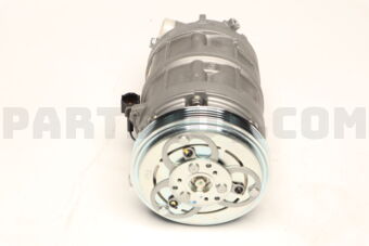 Valeo 815005 AC COMPRESSOR NISSAN URVAN [96-01]