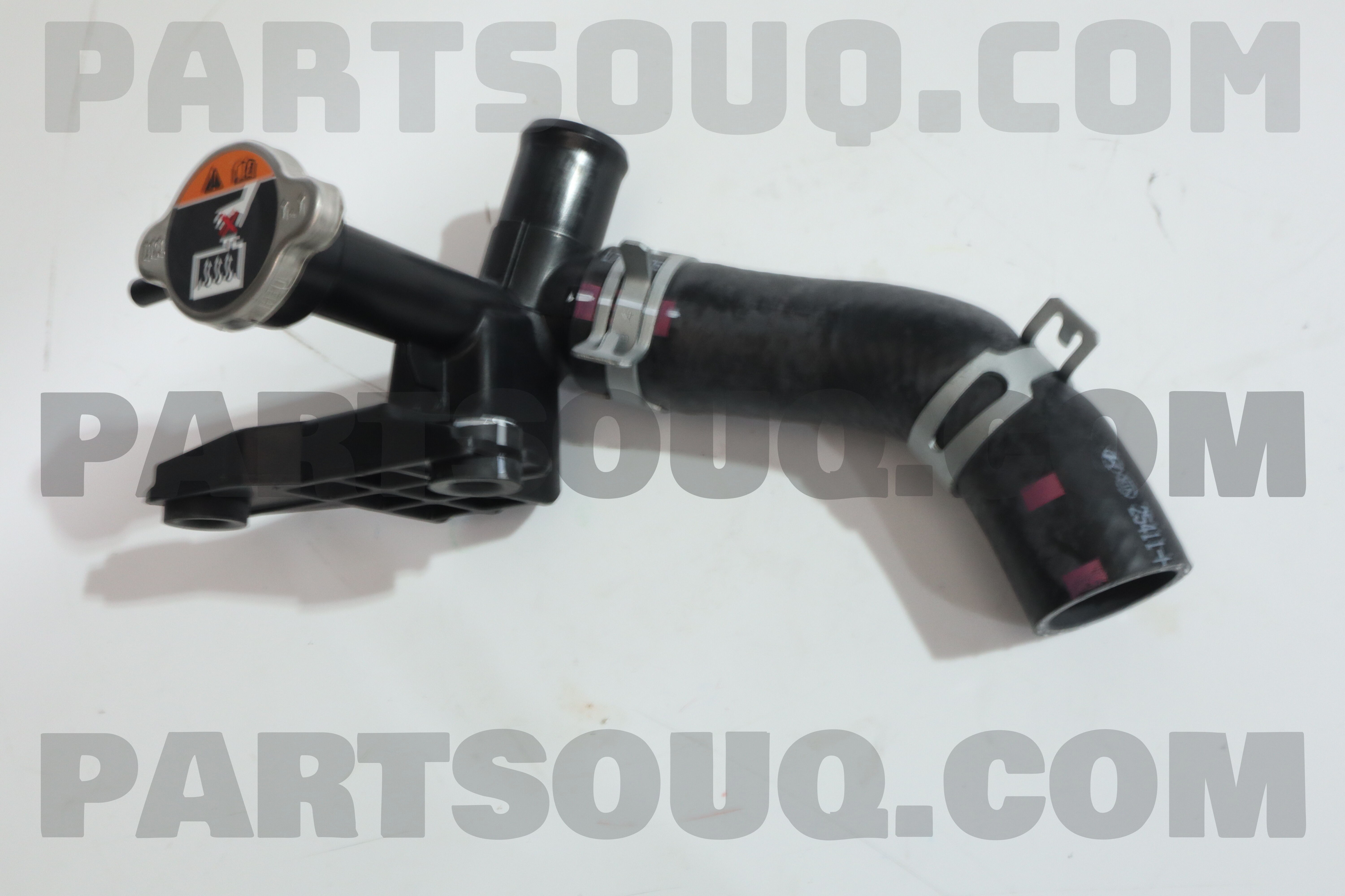 FILLER NECK & HOSE ASSY-RAD 25327H5000 | Hyundai / KIA Parts | PartSouq