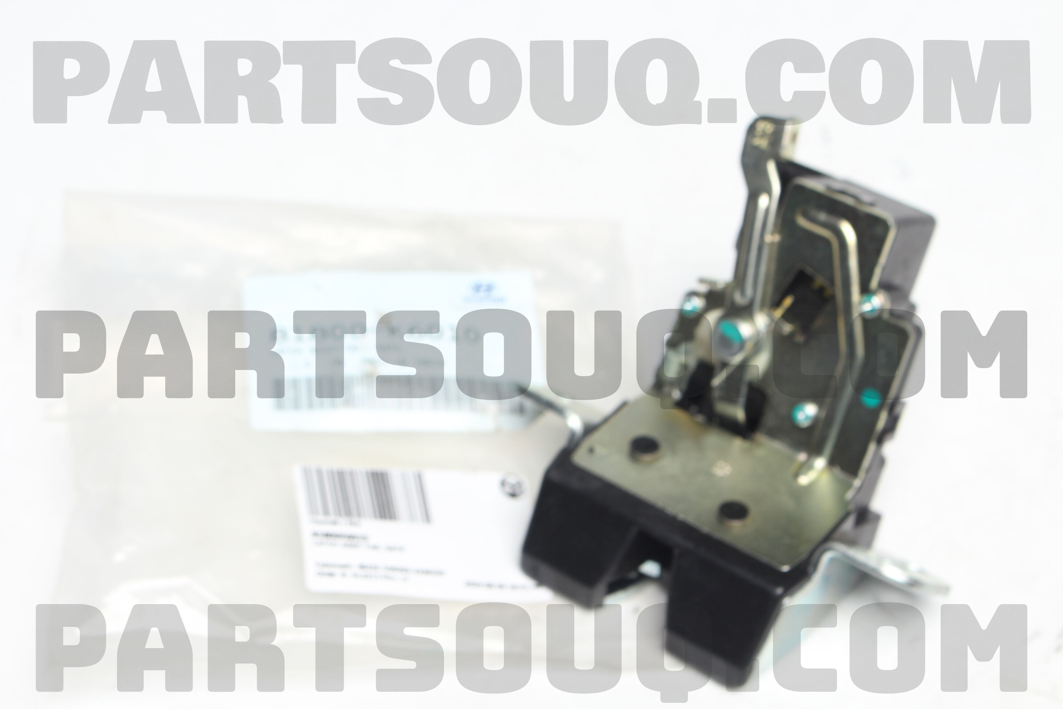LATCH ASSY-TAIL GATE 81800K6010 | Hyundai / KIA Parts | PartSouq